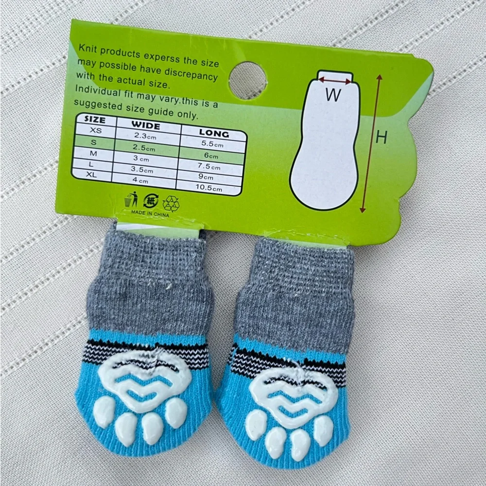 4 Anti Skid Socks for Dogs Small